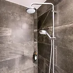 Kings Garden Penthouse - 4br & 2bath - By Daniel&jacob's *