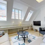 Kings Garden Penthouse - 4br & 2bath - By Daniel&jacob's *