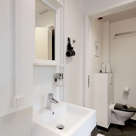 Apartment Kings Garden Penthouse - 4br & 2bath - By Daniel&jacob's