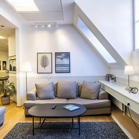 Kings Garden Penthouse - 4br & 2bath - By Daniel&jacob's Apartment