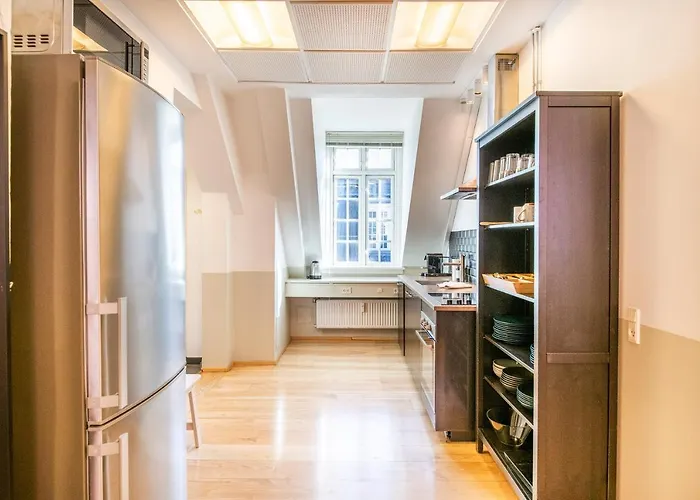 Kings Garden 1 By Daniel&jacob's