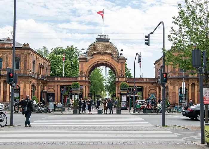 Kings Garden 1 By Daniel&jacob's