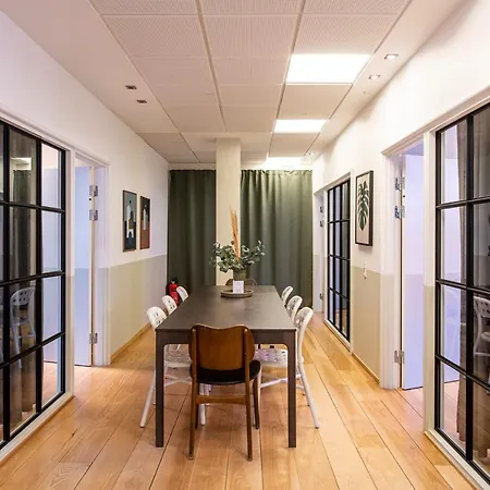 Kings Garden Penthouse - 4br & 2bath - By Daniel&jacob's *
