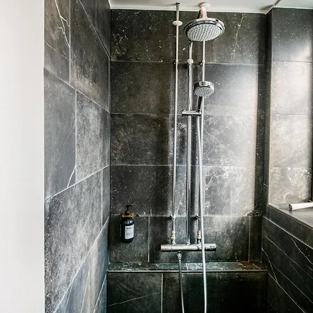 Kings Garden Penthouse - 4br & 2bath - By Daniel&jacob's アパート