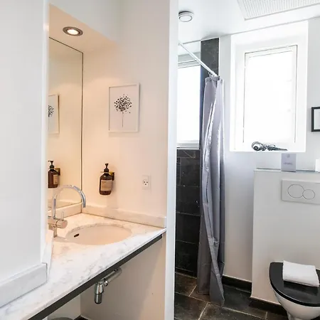 Daire Kings Garden 1 By Daniel&jacob's *