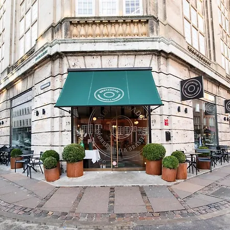 Kings Garden 1 By Daniel&jacob's Daire *